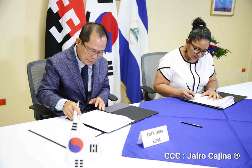 COREA1